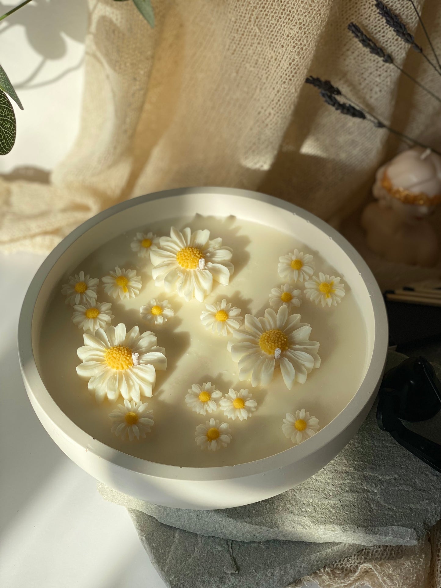 Handcrafted Spring Awakening Soy Candle (700g)